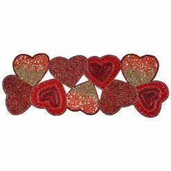 Brand new 🧨 Traditions Beaded Heart Table Runner ⭐